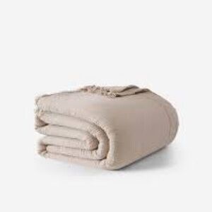 Sunday Citizen Muslin reversible quilt or bed blanket